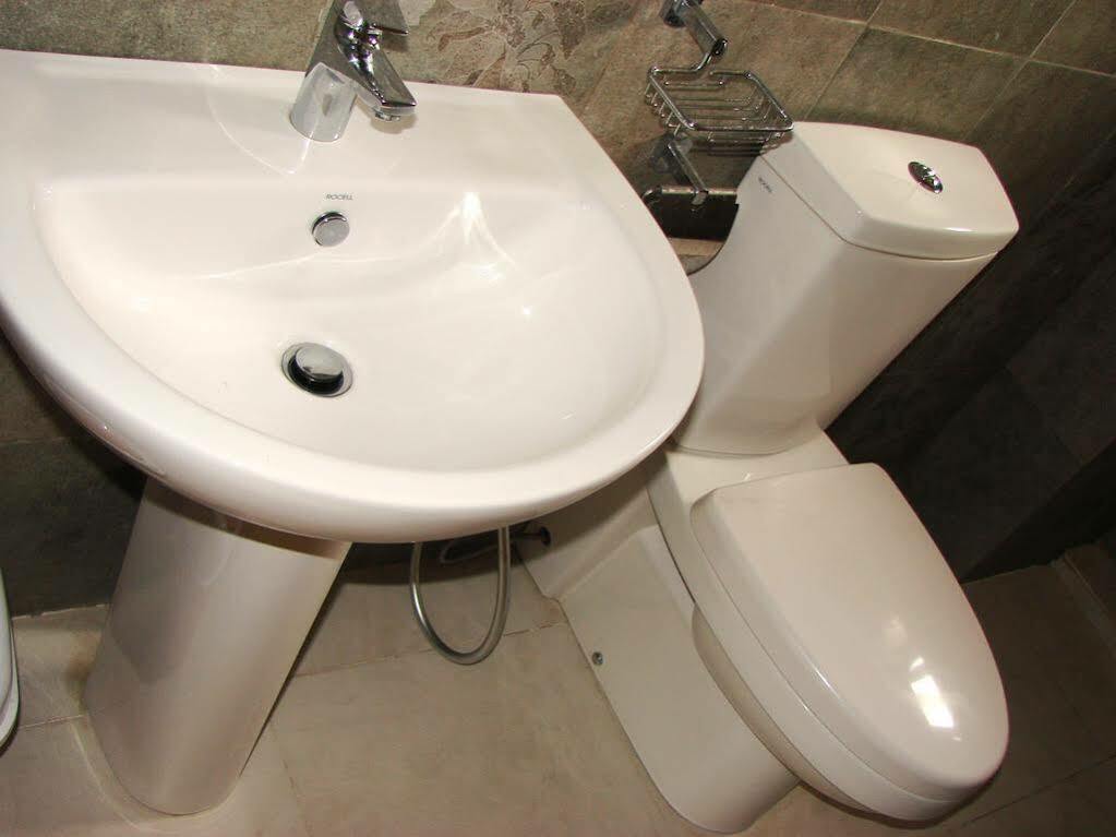 Ocean Breeze Apartment Коломбо Екстер'єр фото