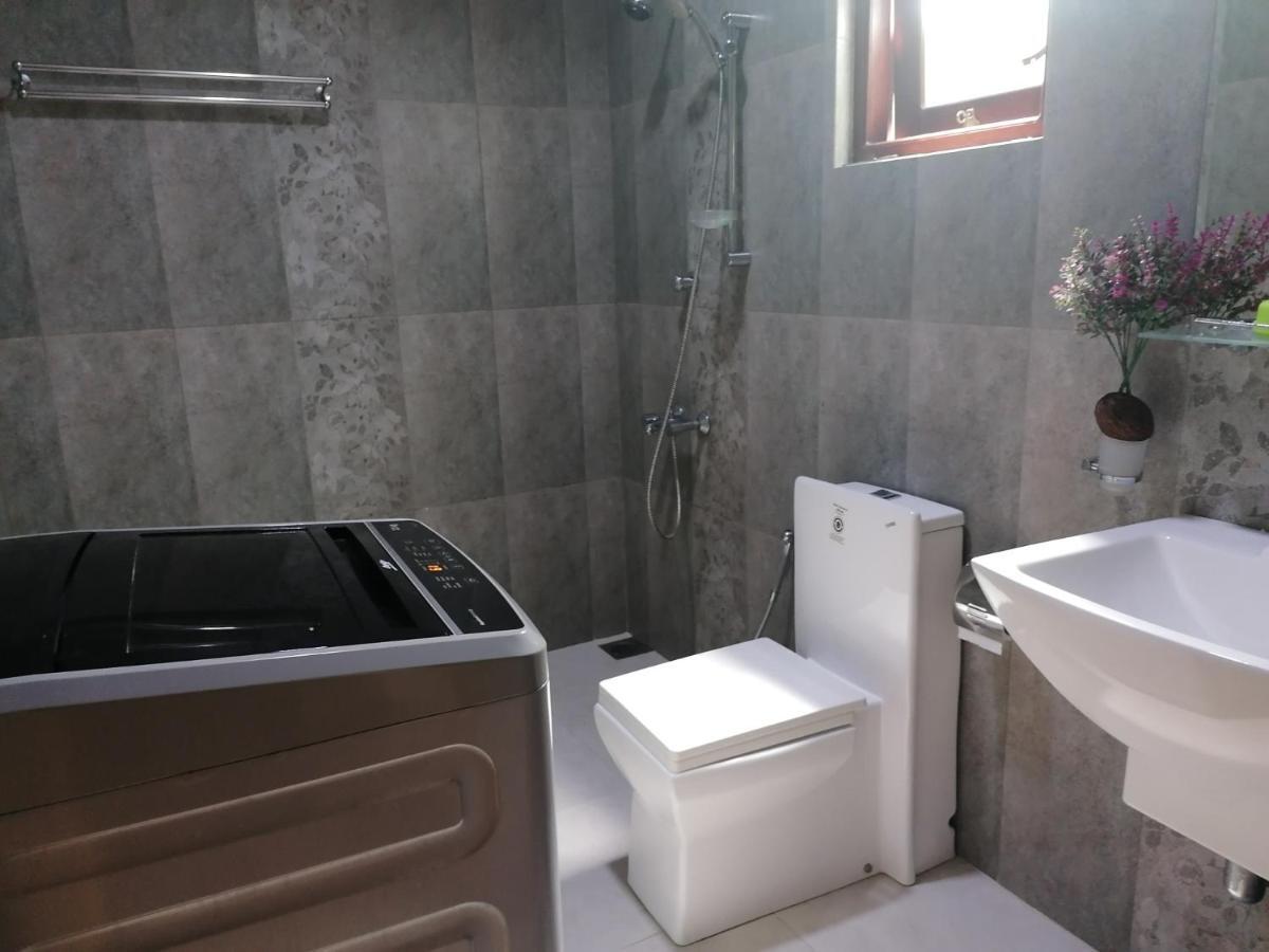 Ocean Breeze Apartment Коломбо Екстер'єр фото